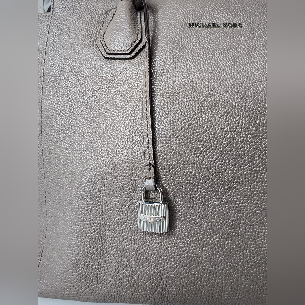 Michael Kors Studio Mercer Large Satchel Tote CINDER Leather Gray Taupe - Picture 8 of 11